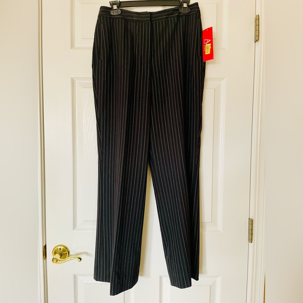 Anne Klein | Black Pinstripe | Dress Pants | Straight/Wide Leg